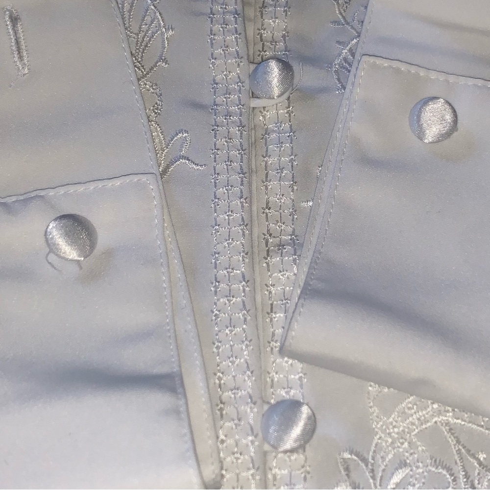 Vintage White Embroidered Mandarin Collar Blouse - Picture 7 of 11